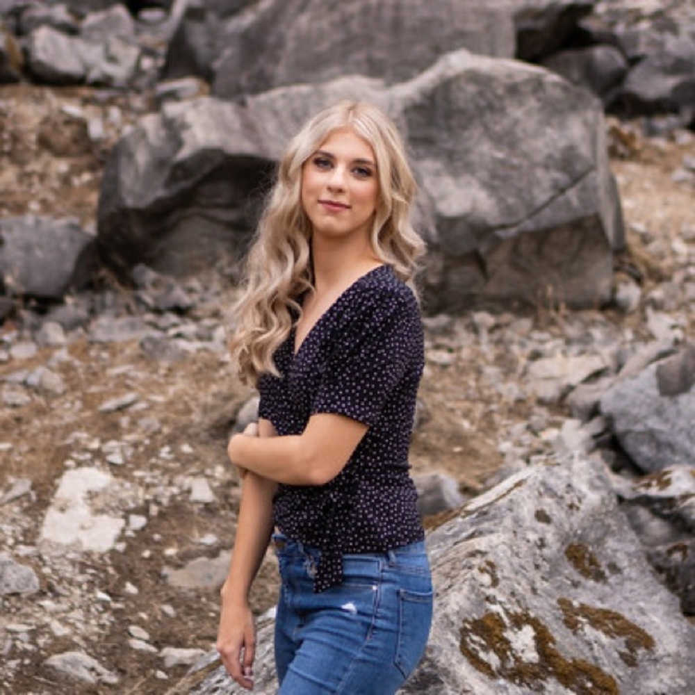 Meet your Posher, Madison